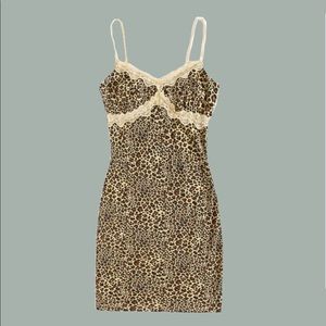 lace trim cami leopard dress (tan)